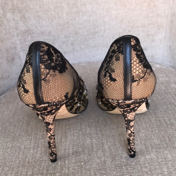 Jimmy Choo Black Lace Lyzo 100 Crystal Pumps - Picture 6 of 8